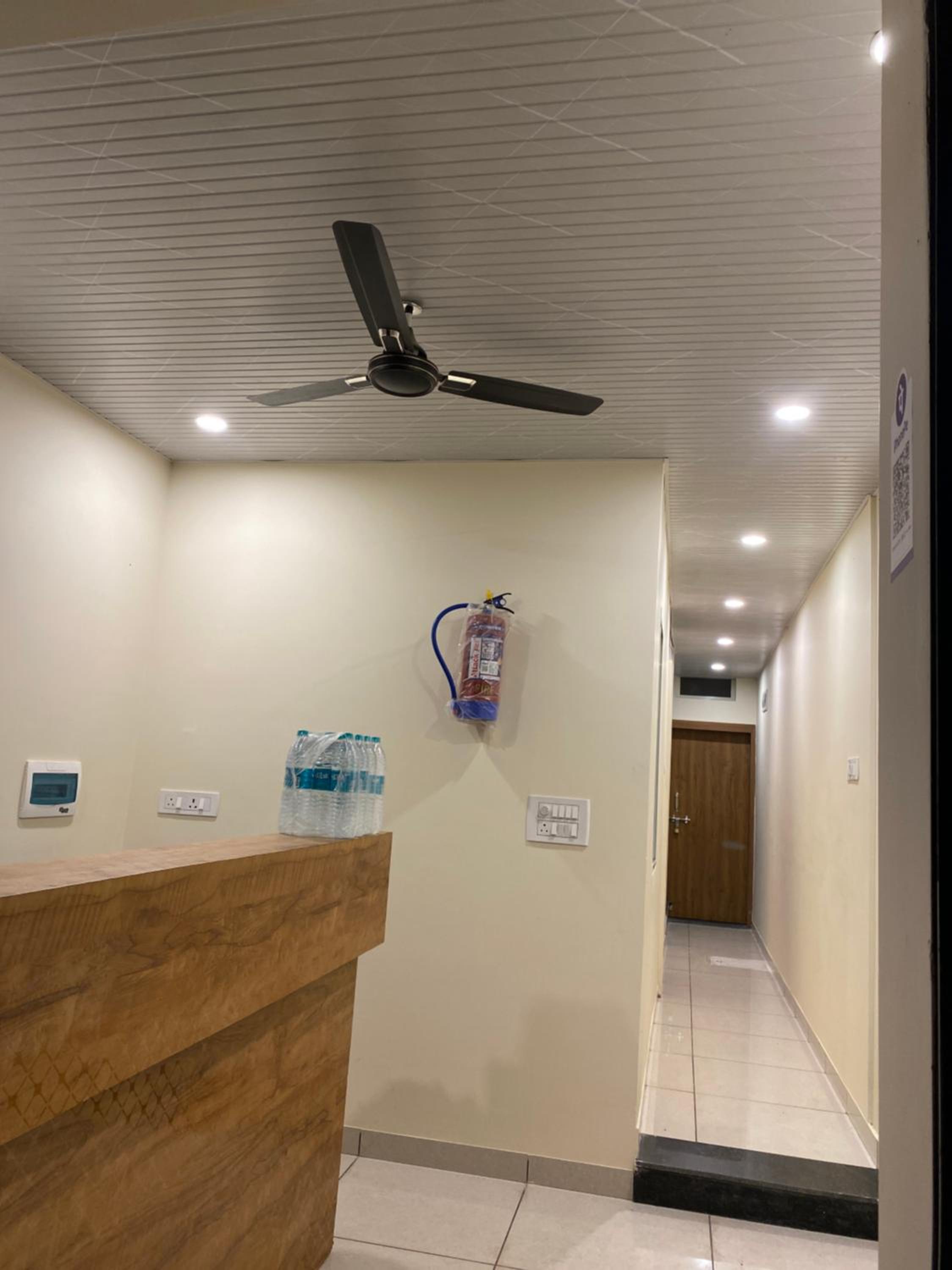 Lobby & Reception