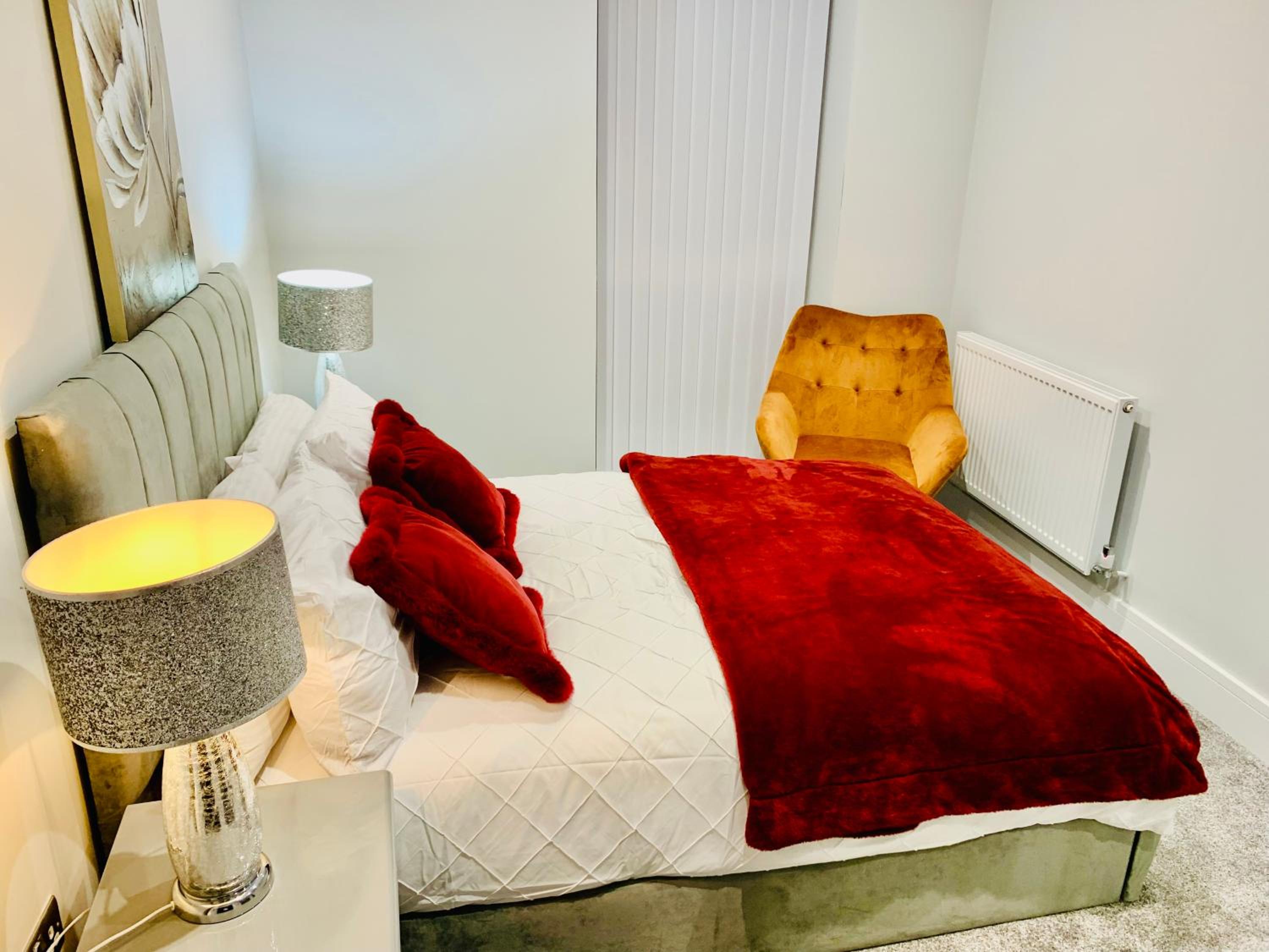 Stunning 2-Bed Apartment in Barking