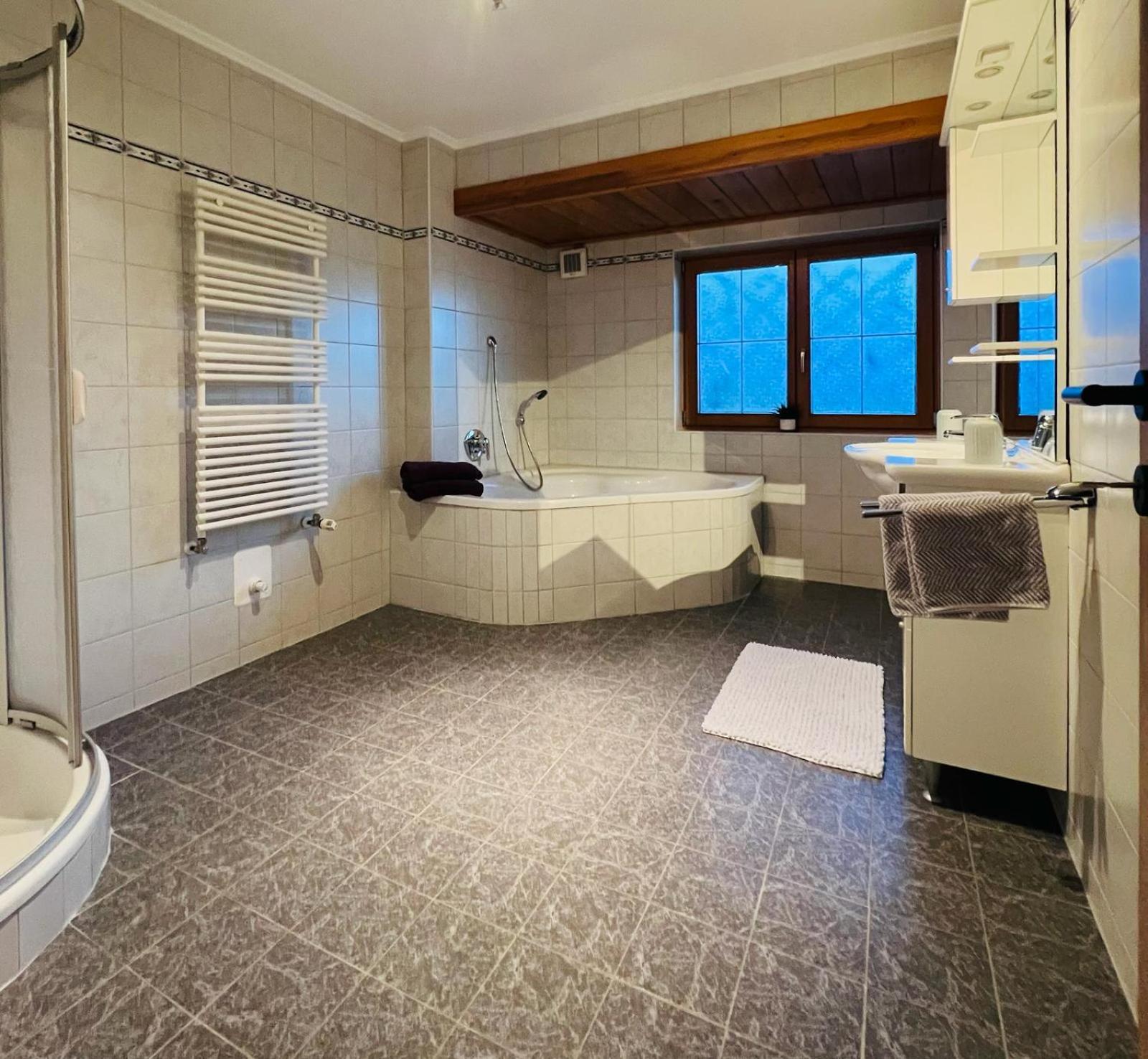 Apartment Lothse Shar