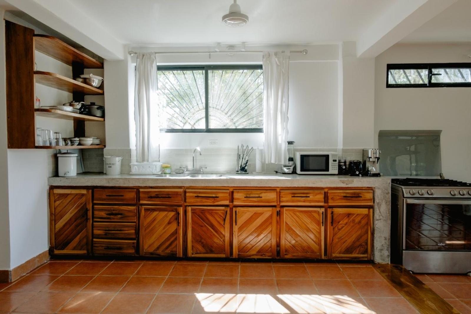 Ocean view studio in Pelada!
