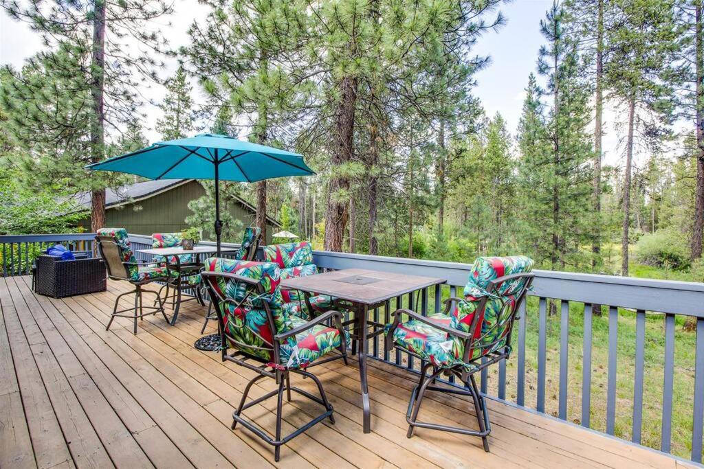 River Run Getaway Private Dock Pet Friendly Kayaks view 4