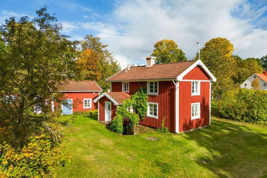 Ekhult Lake Rusken - 2 cottages - fantastic nature view 2