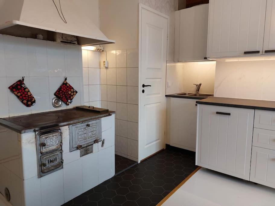 Charming wooden house apartment 48 m2 view 2