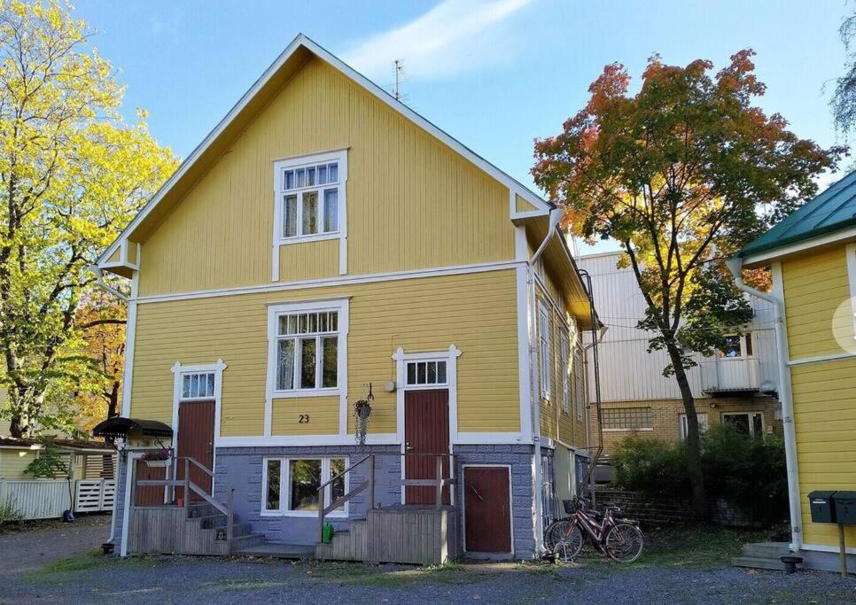 Charming wooden house apartment 48 m2 view 4