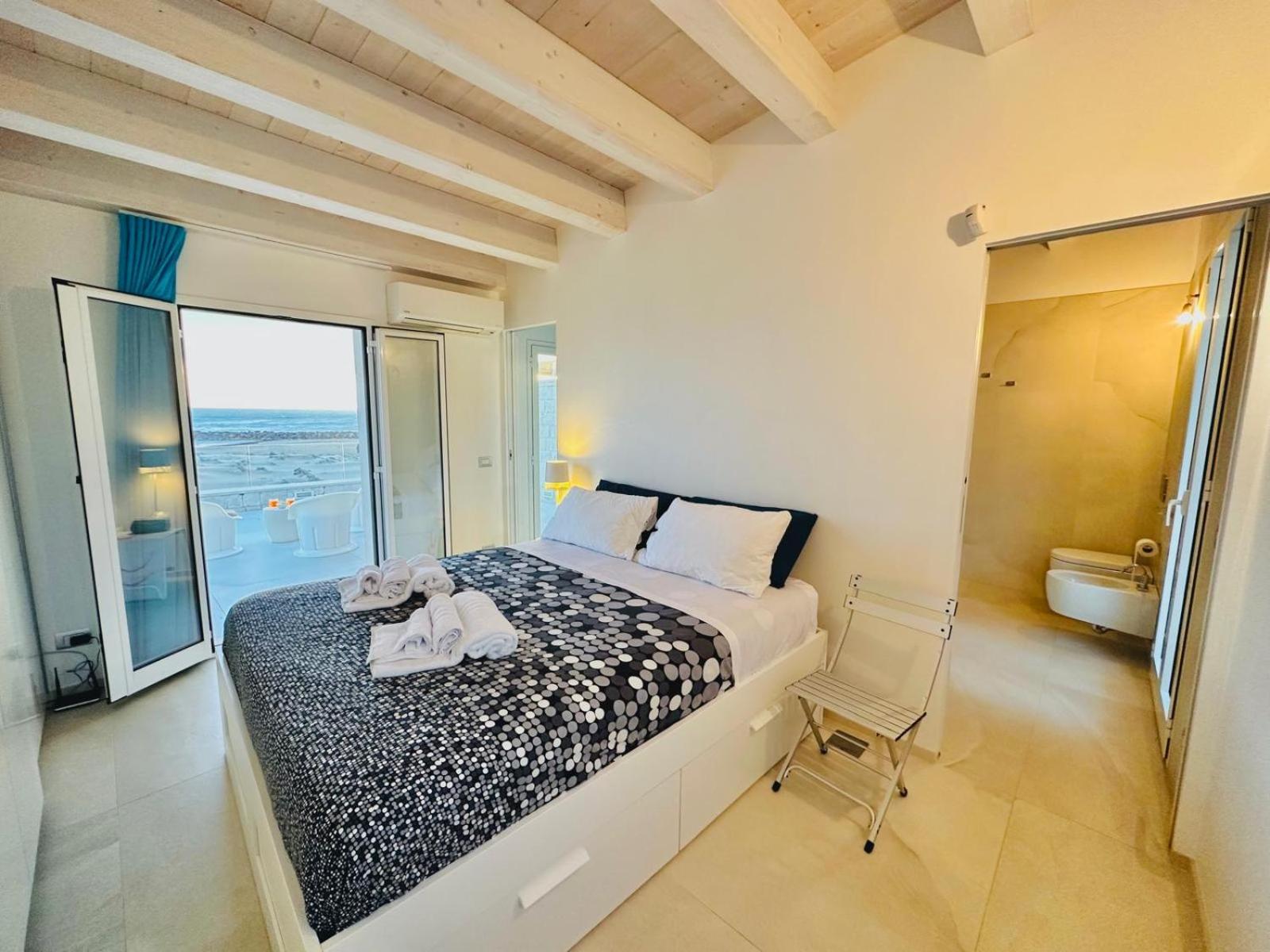 Casale sul mare view 2