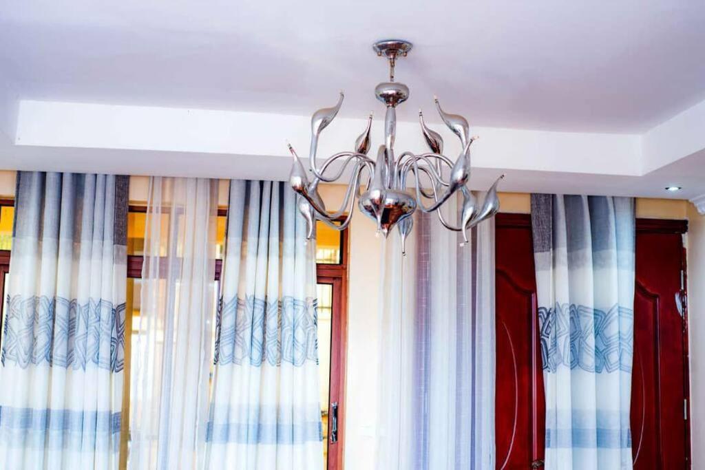 Tres Chic house Kigali view 5