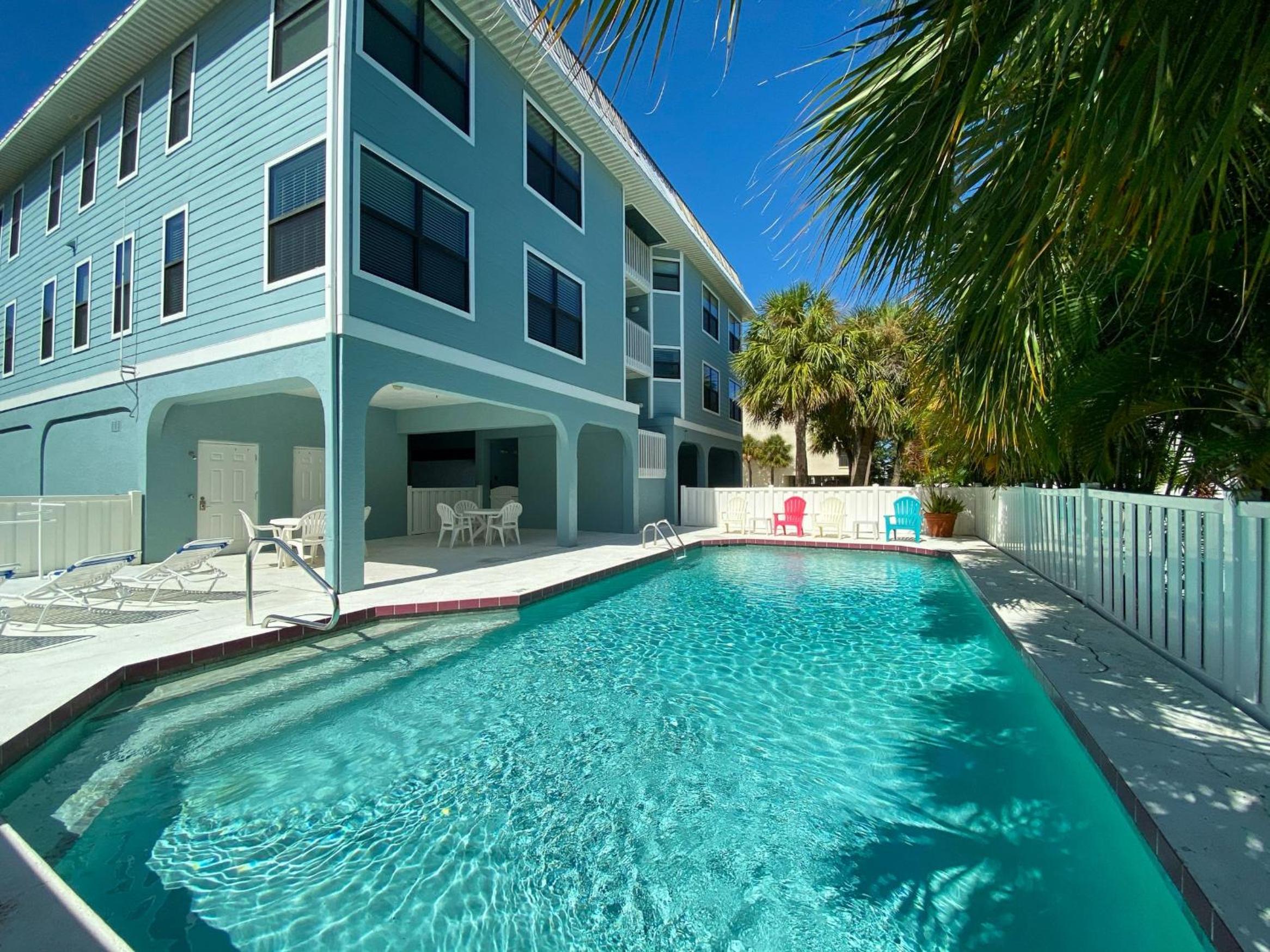 Fully Remodeled Steps to the Beach - Amazing Tropical Sunsets view 2