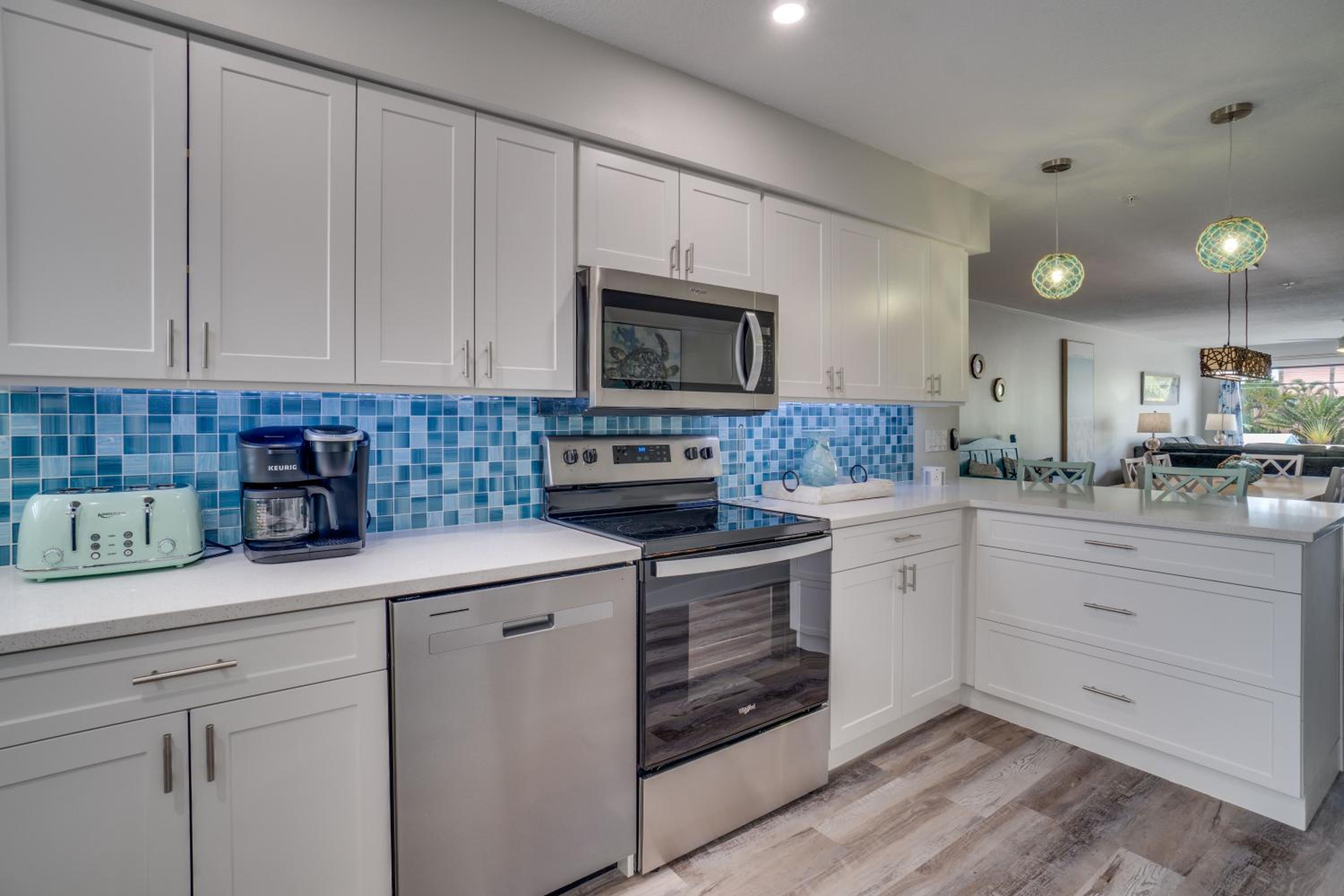 Fully Remodeled Steps to the Beach - Amazing Tropical Sunsets view 5