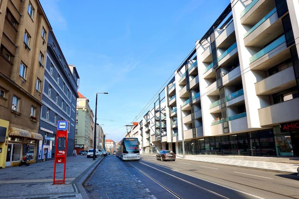 Modern Apartment • Garden • Near The City Center