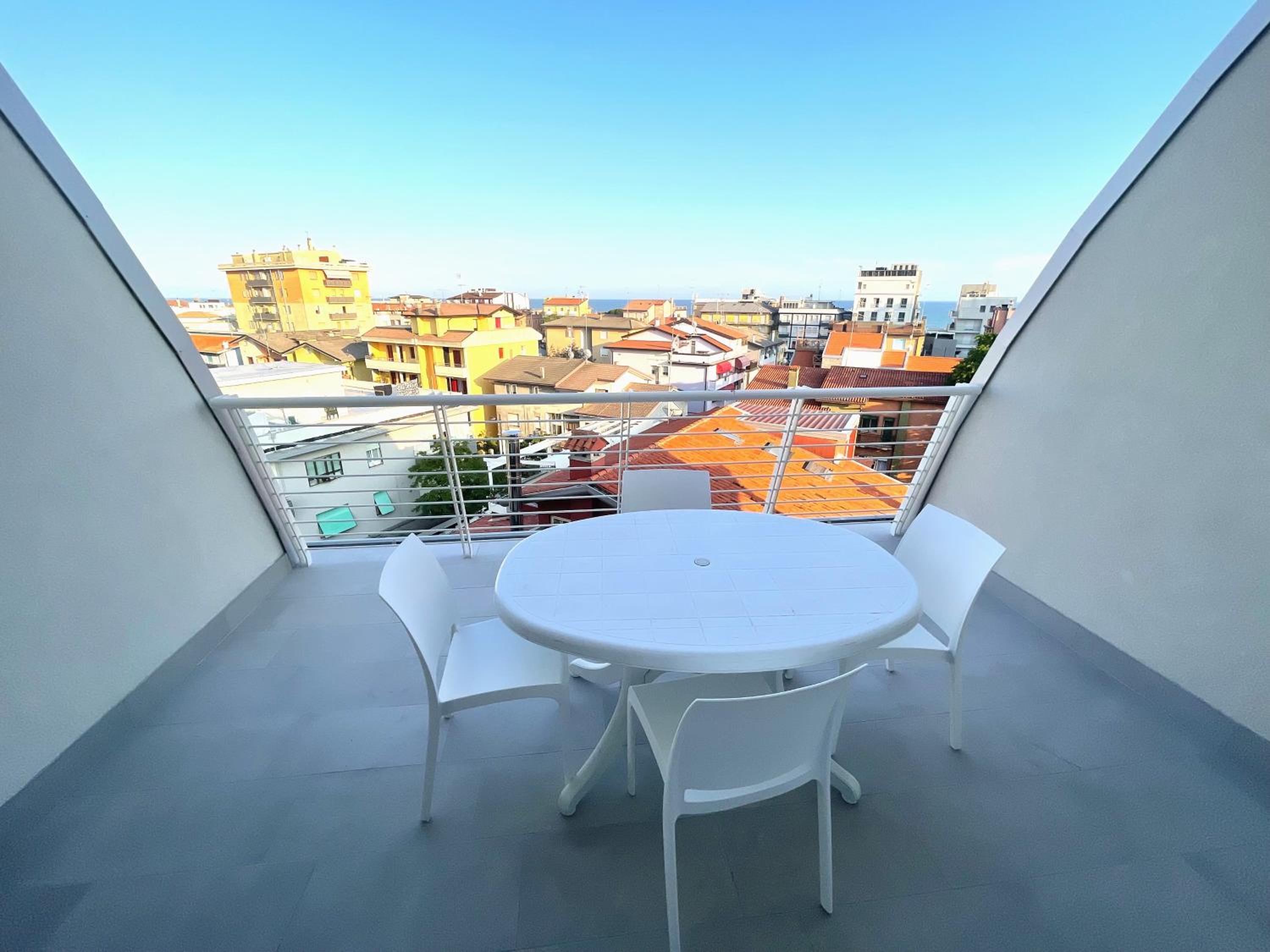 Woody Green Penthouse Sea View - Agenzia Cocal view 3