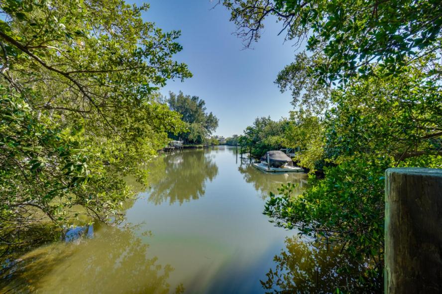 Spacious Canal Front Home with Private Heated Pool on AMI