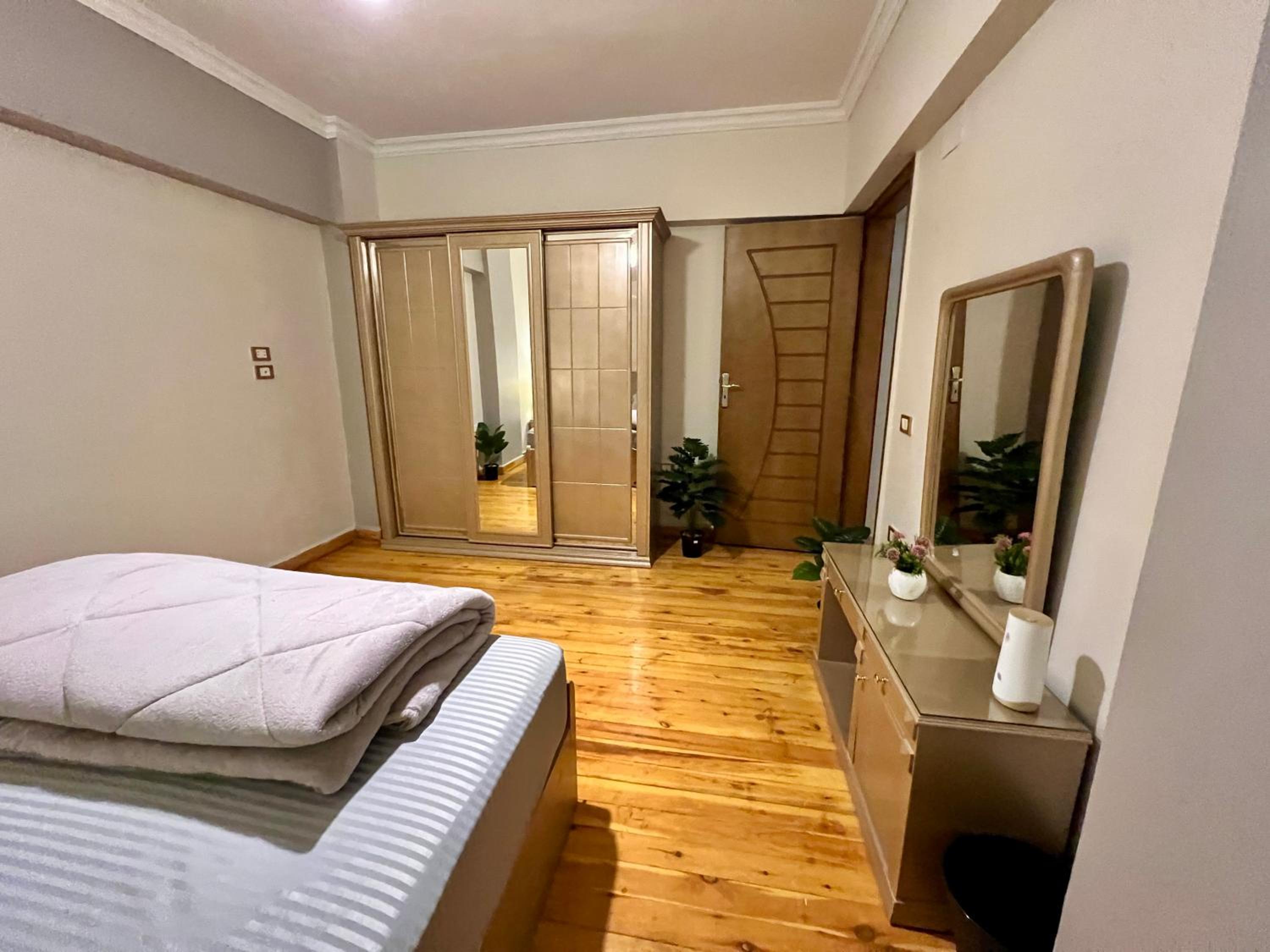 Modern 2BR Apartment in Maadi