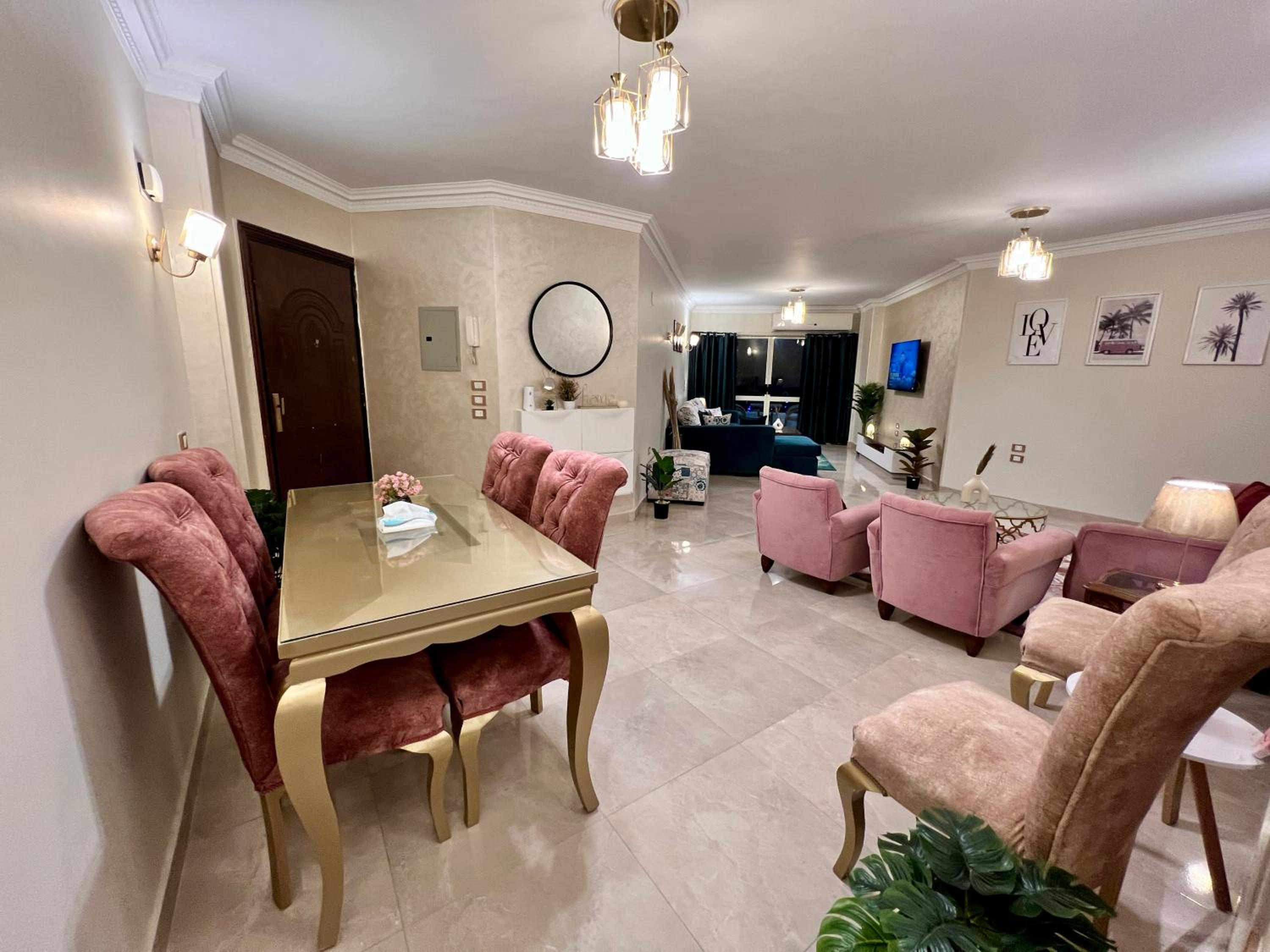 Modern 2BR Apartment in Maadi