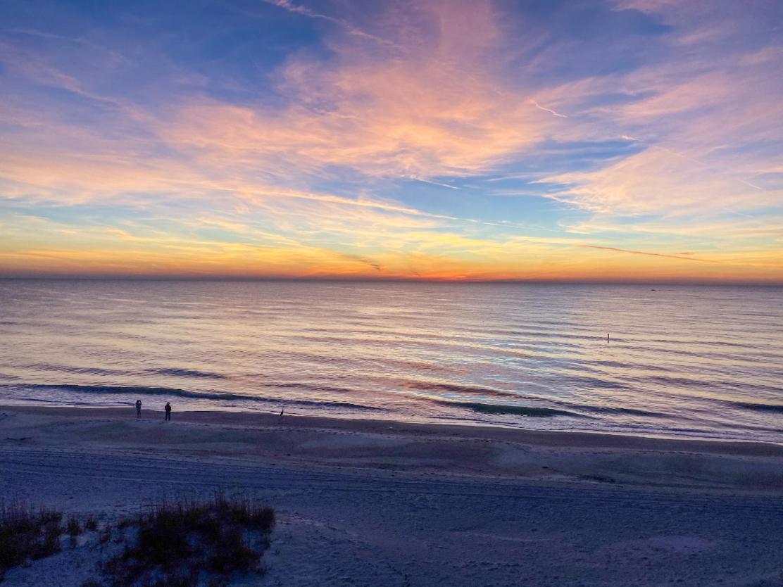 Amazing Sunset Views Close To It All view 5