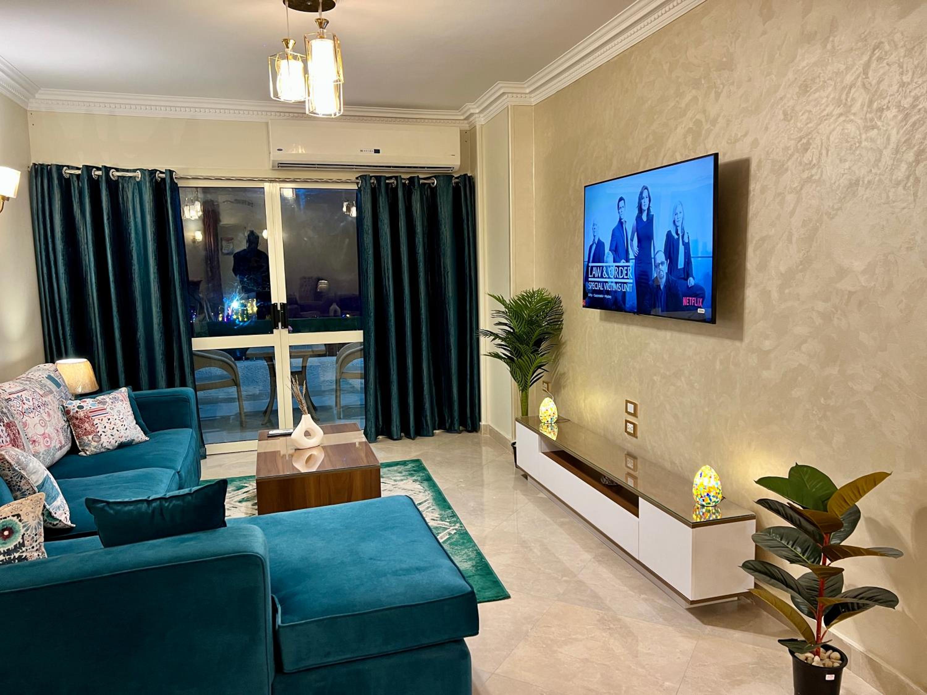 Modern 2BR Apartment in Maadi
