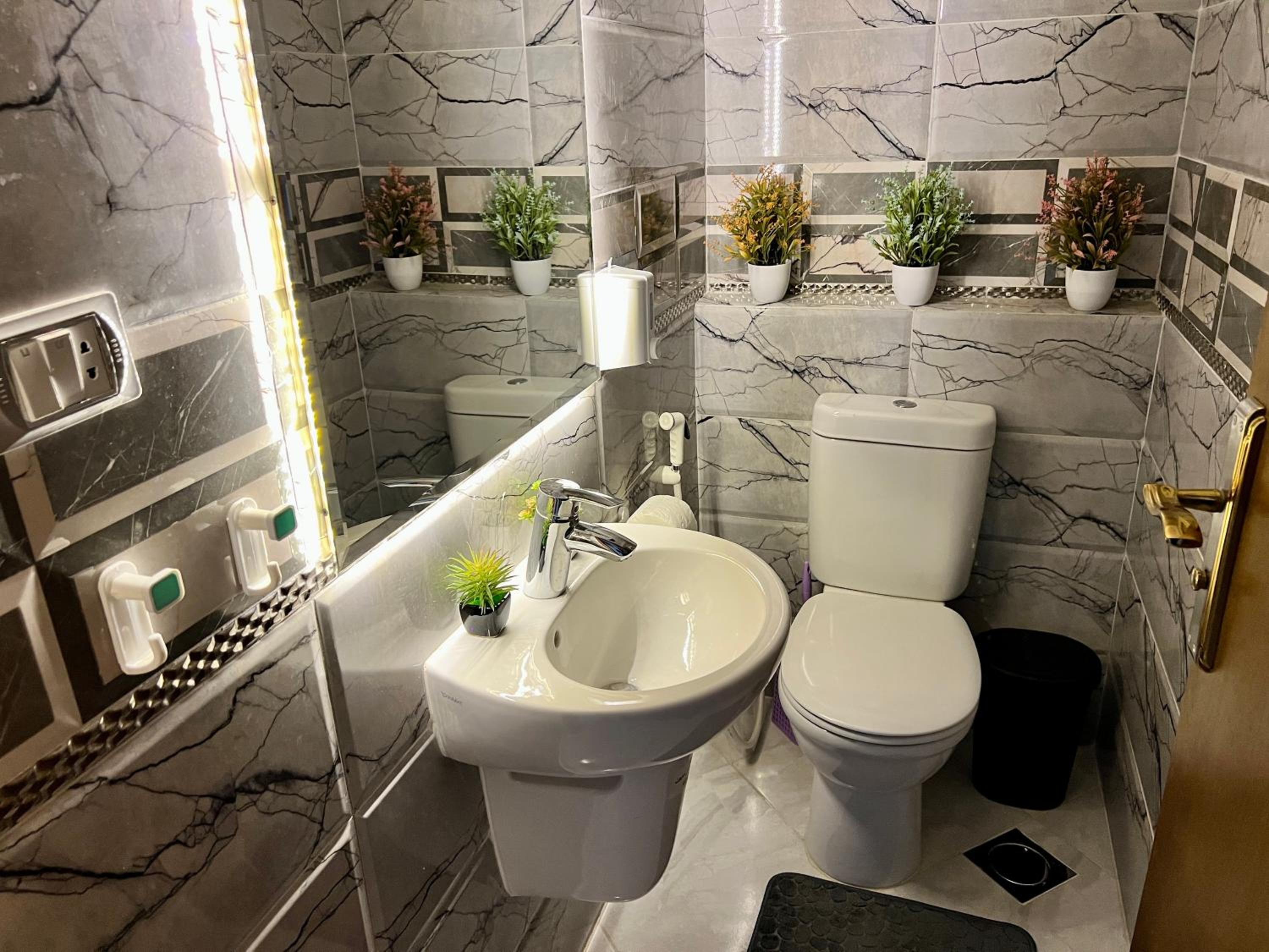 Modern 2BR Apartment in Maadi
