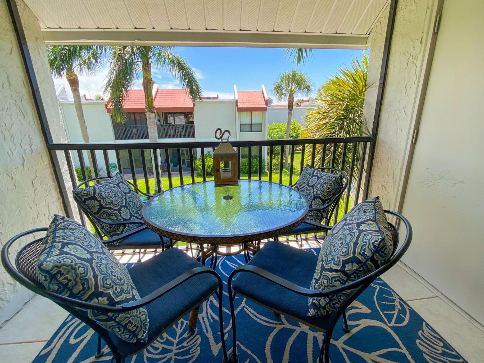 Come escape from it all and enjoy some Sweet Freedom at Runaway Bay view 2