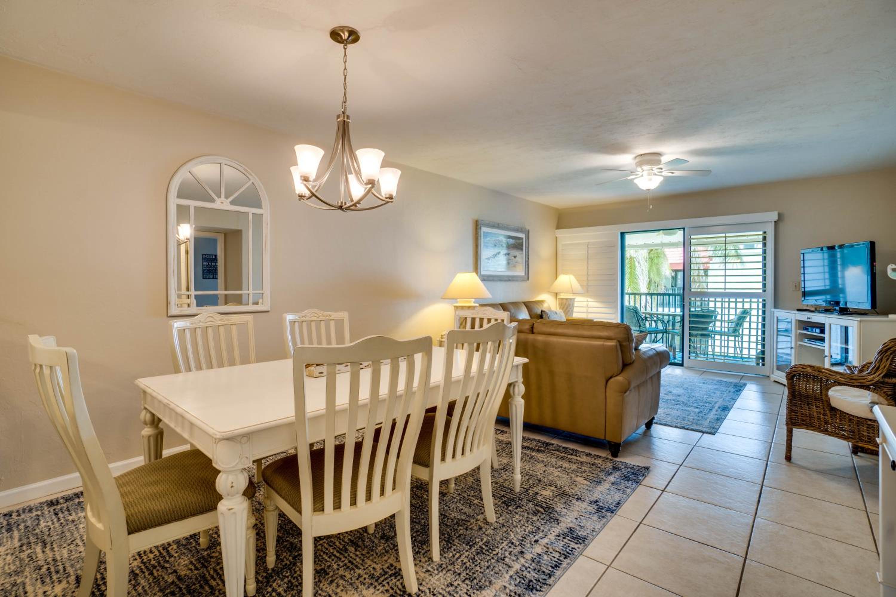 Come escape from it all and enjoy some Sweet Freedom at Runaway Bay view 5