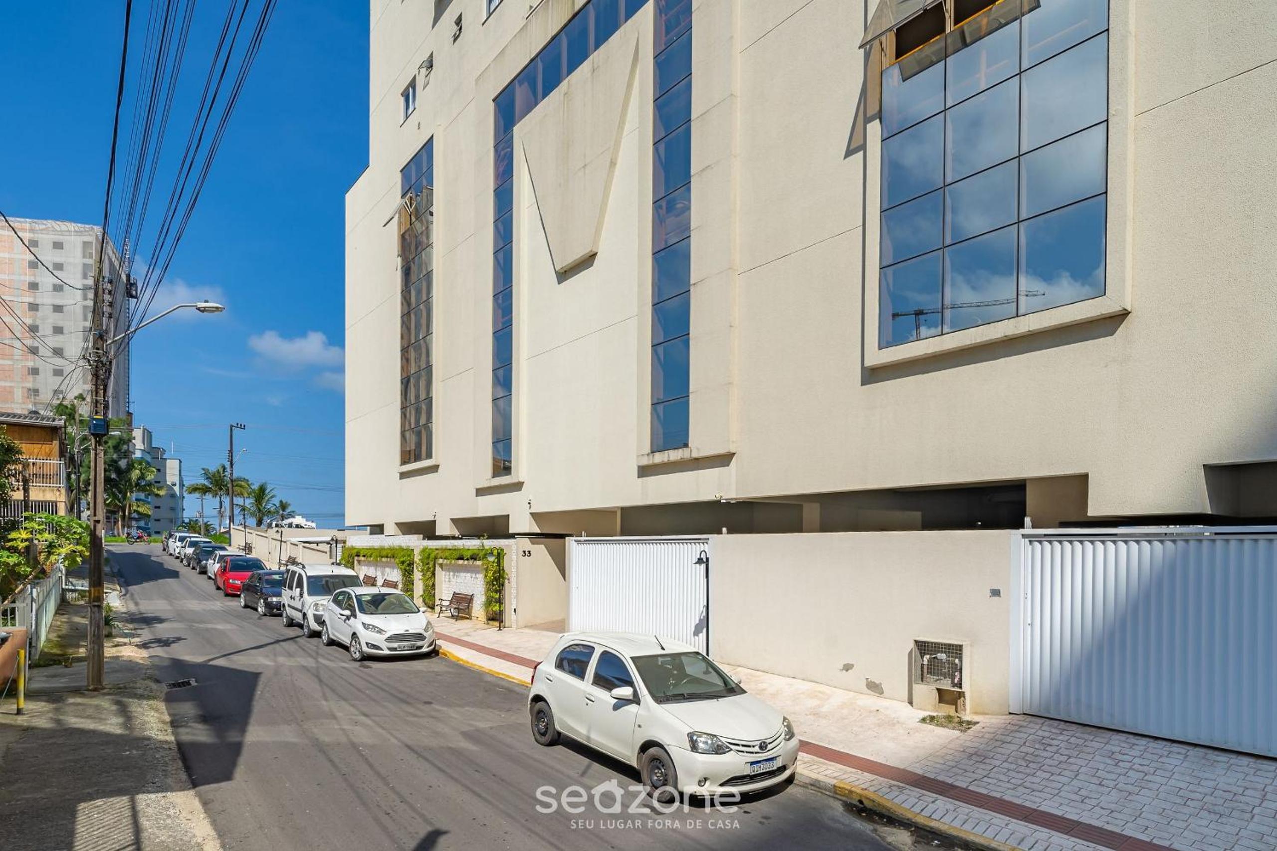 Apt w/ balcony & BBQ 400m from beach – DBR0805