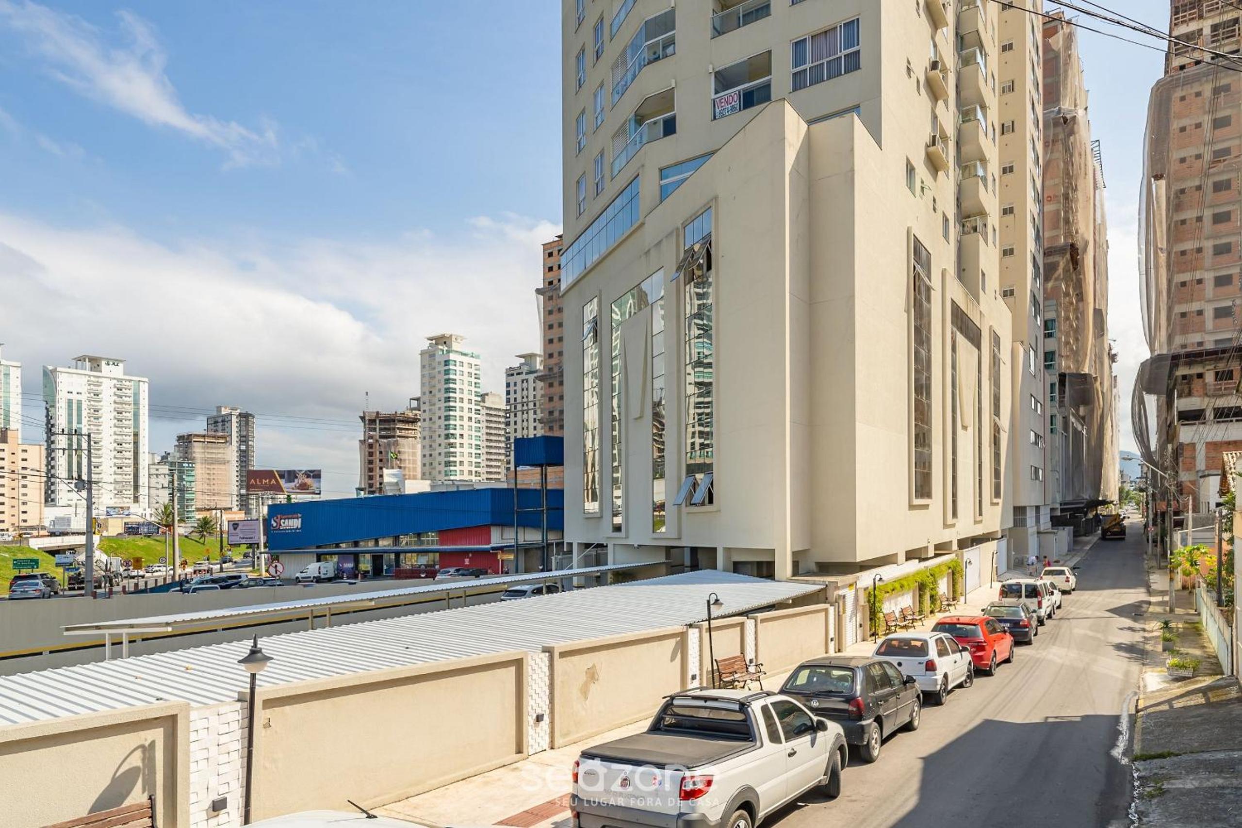 Apt w/ balcony & BBQ 400m from beach – DBR0805