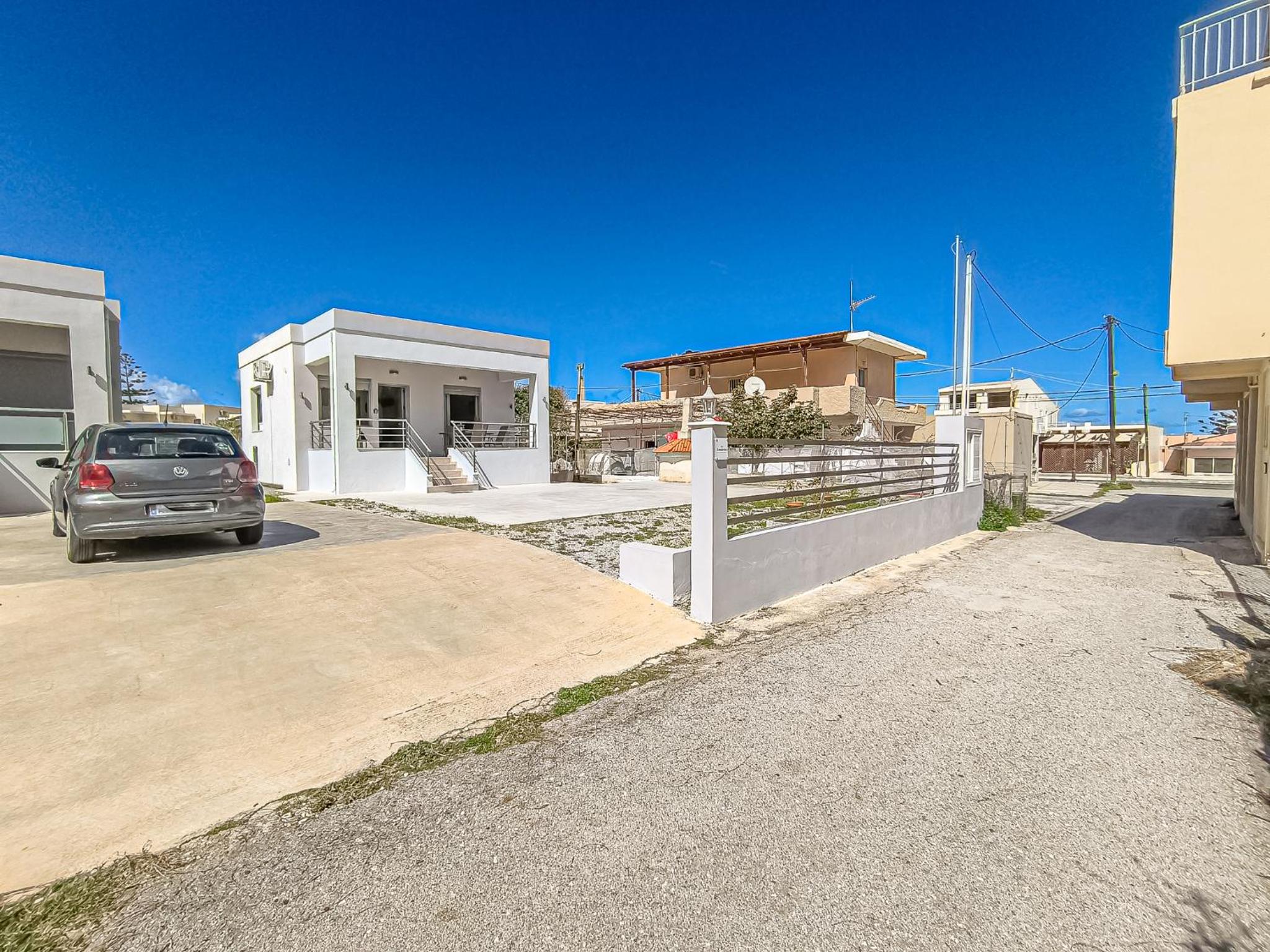 Newly Built House Steps from the Beach: Everything Within Walking Distance - Enjoy a Car-Free Stay