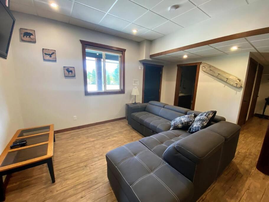 The Westview Cabin