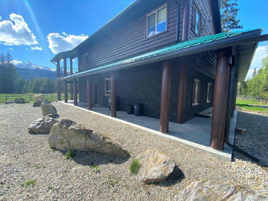 The Westview Cabin