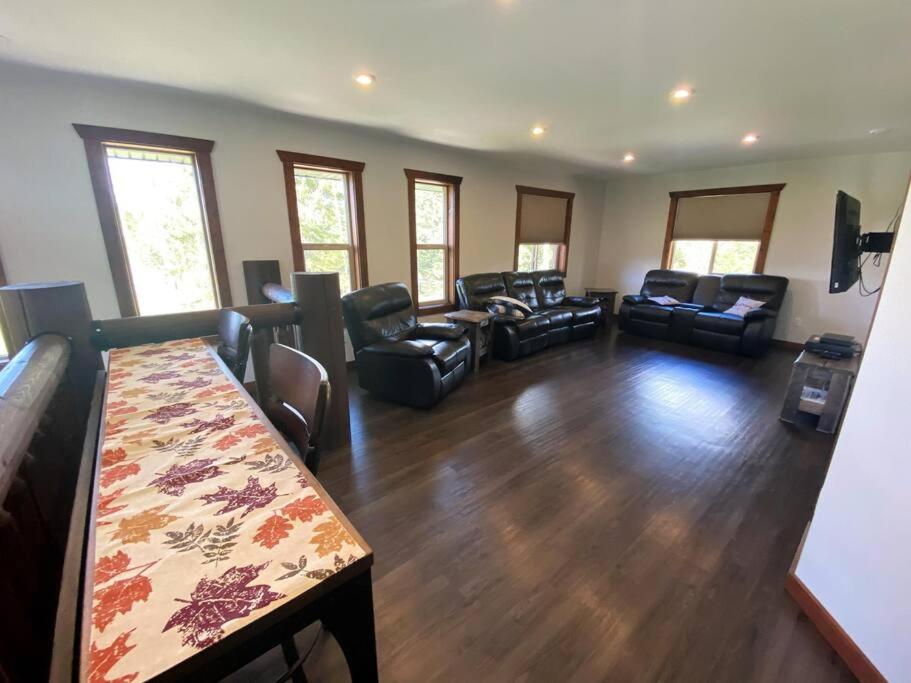 The Westview Cabin