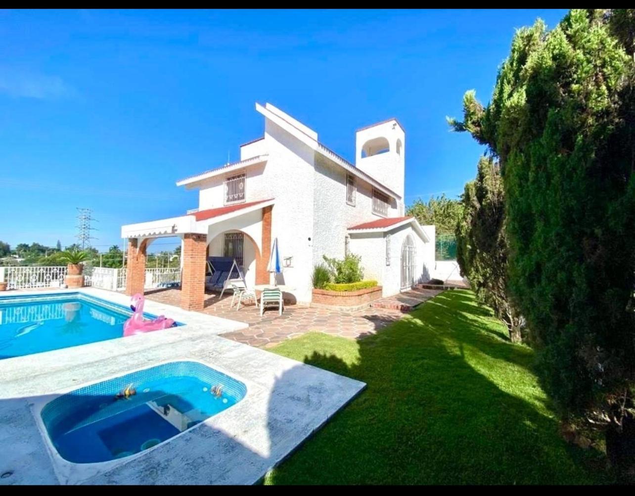 Hermosa Casa Vacacional en Lomas de Cocoyoc view 3