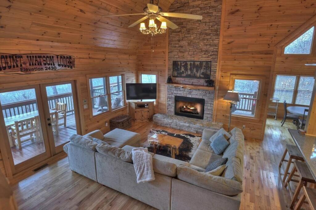 Mount Watson Lodge view 5