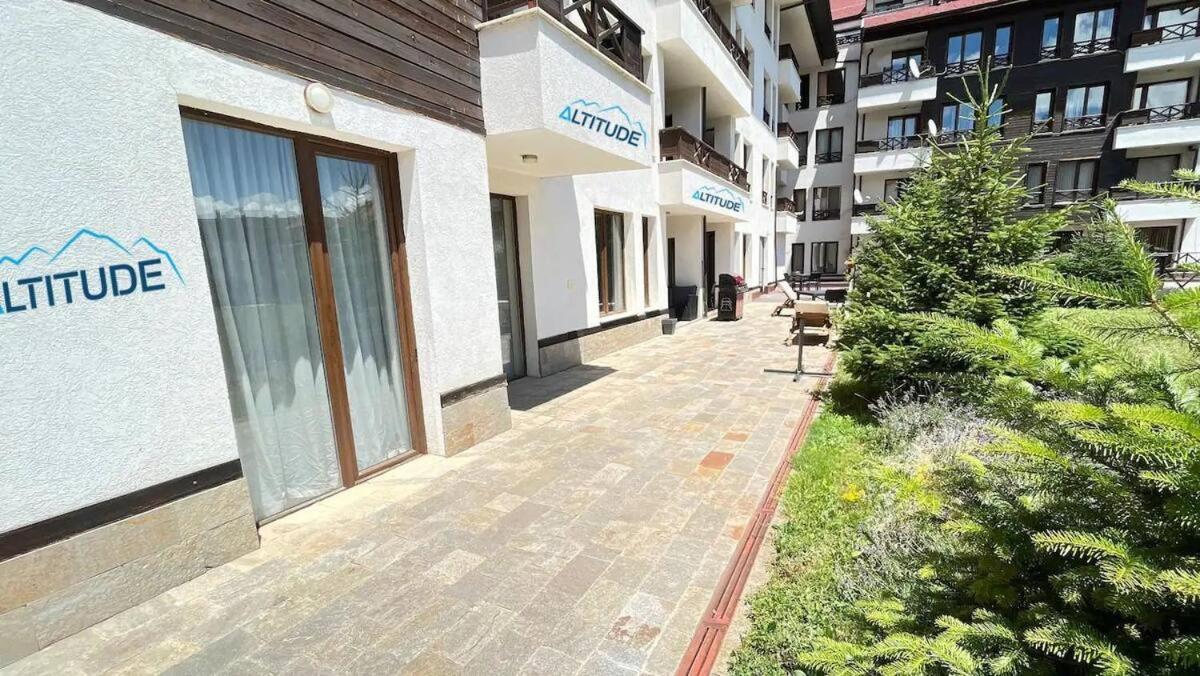 ALTITUDE MOUNTAIN APARTMENTS ASPEN at GONDOLA BANSKO