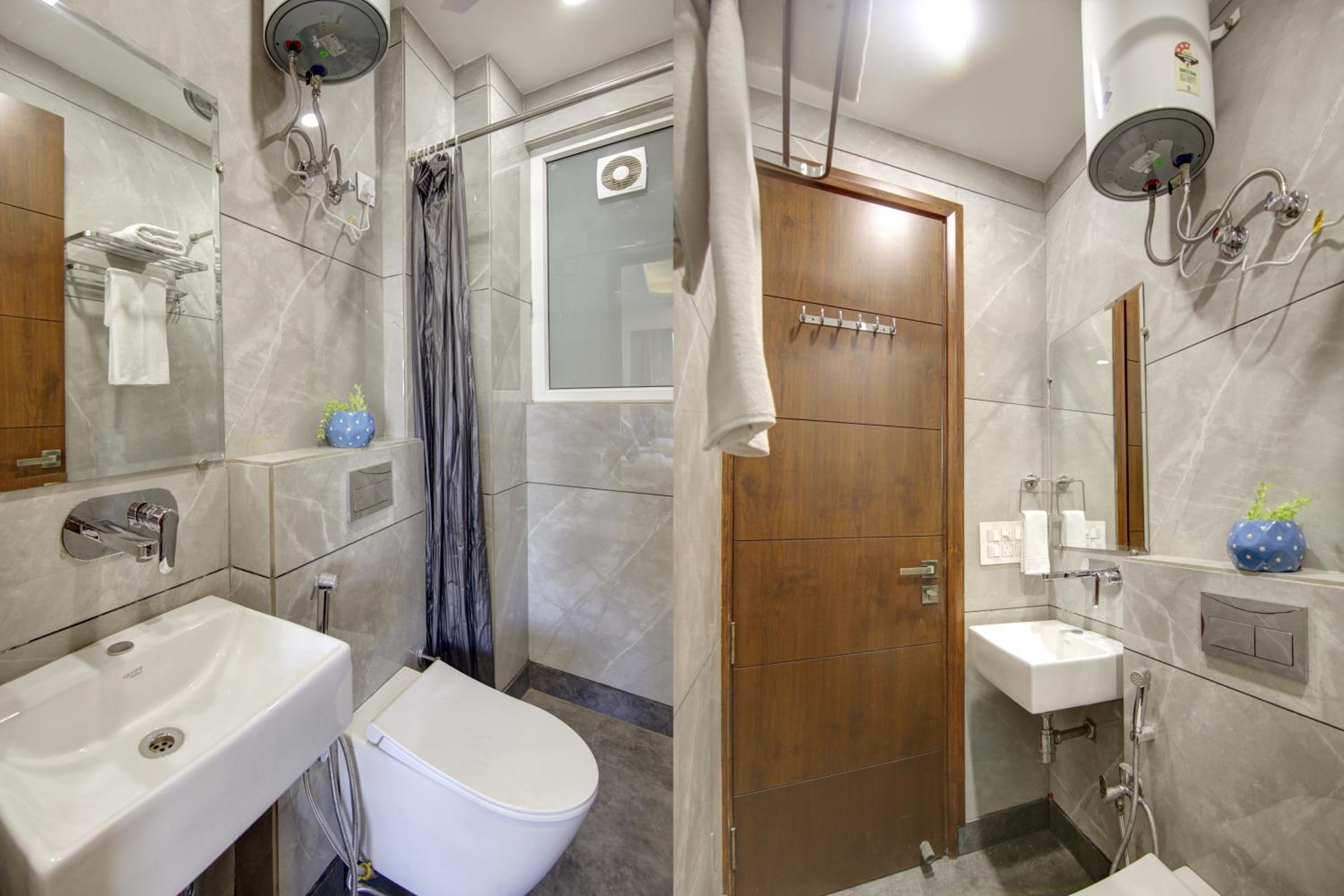 FlxHo Quad - Luxury Studio Apart Hotel DLF Cyber City view 5