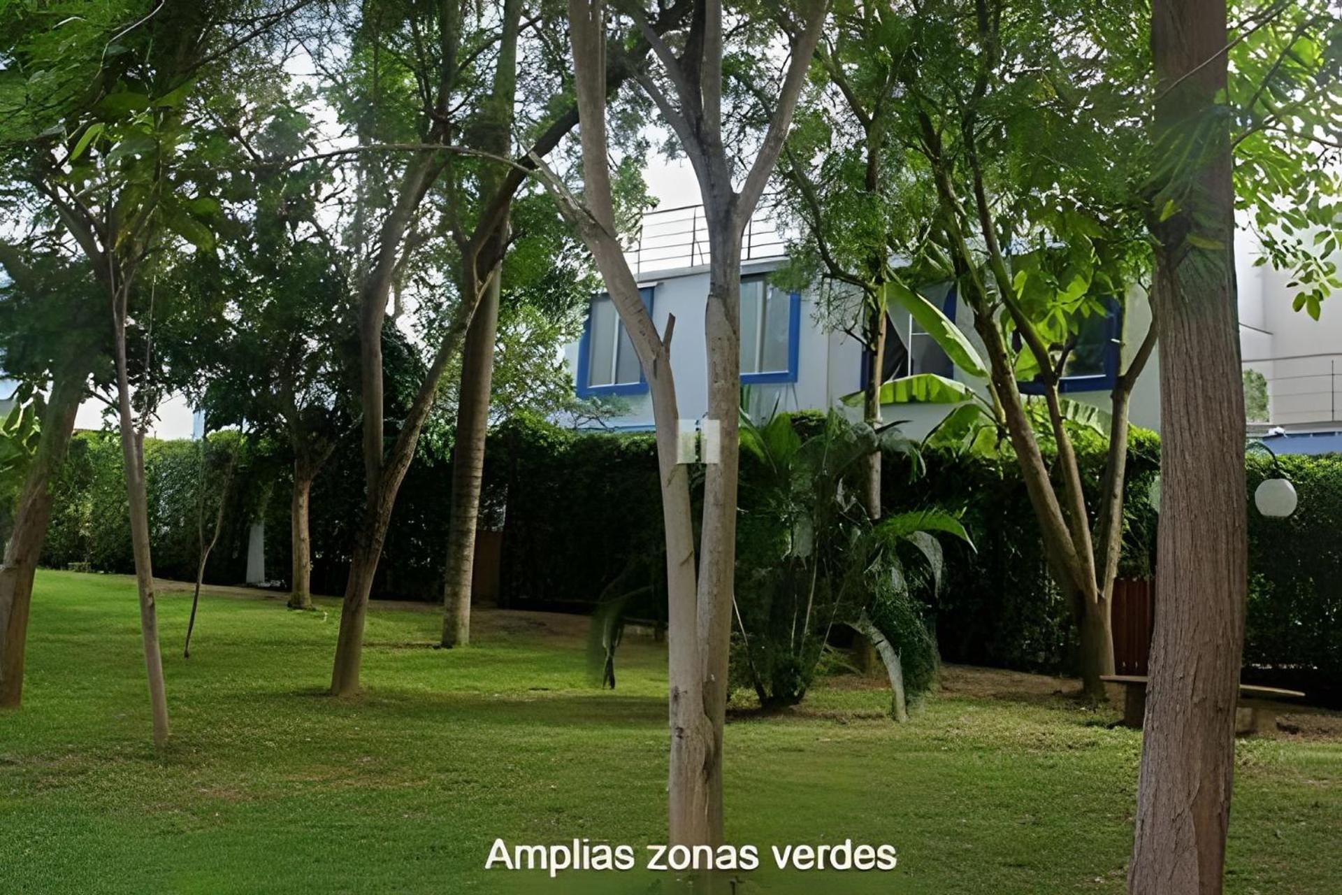 Casa mediterránea con piscina, aire, WI-FI y cocina