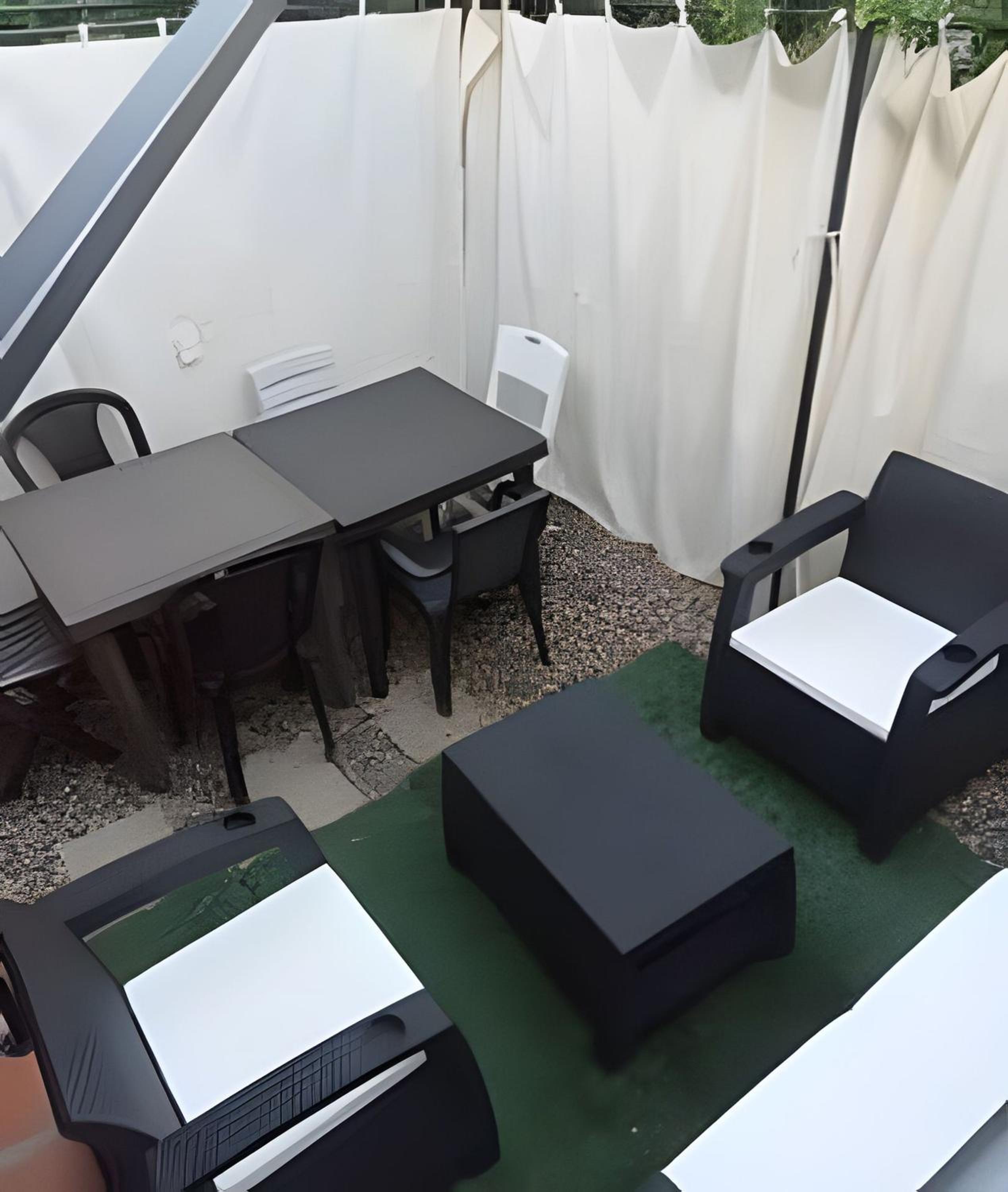 Casa mediterránea con piscina, aire, WI-FI y cocina