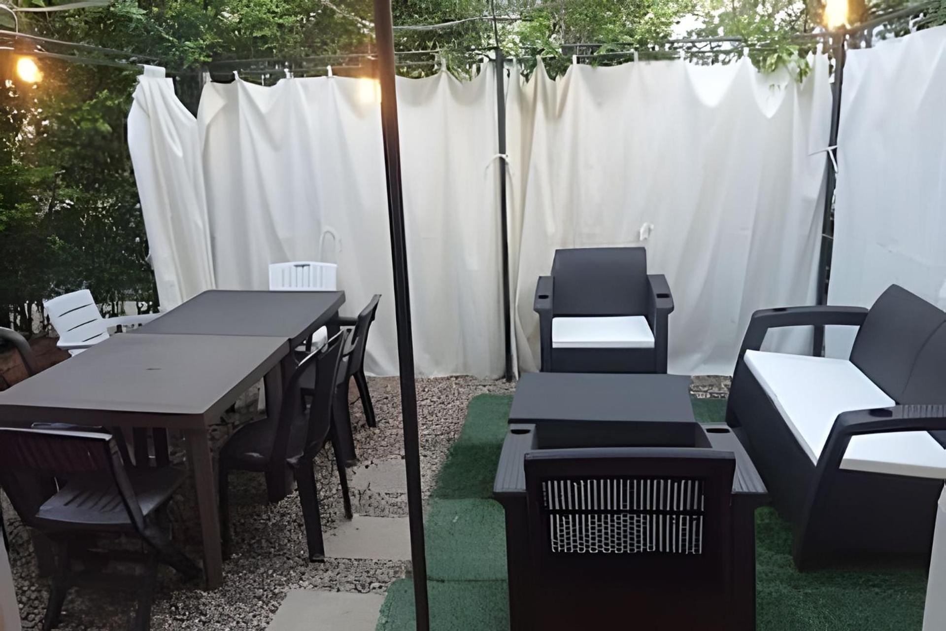 Casa mediterránea con piscina, aire, WI-FI y cocina