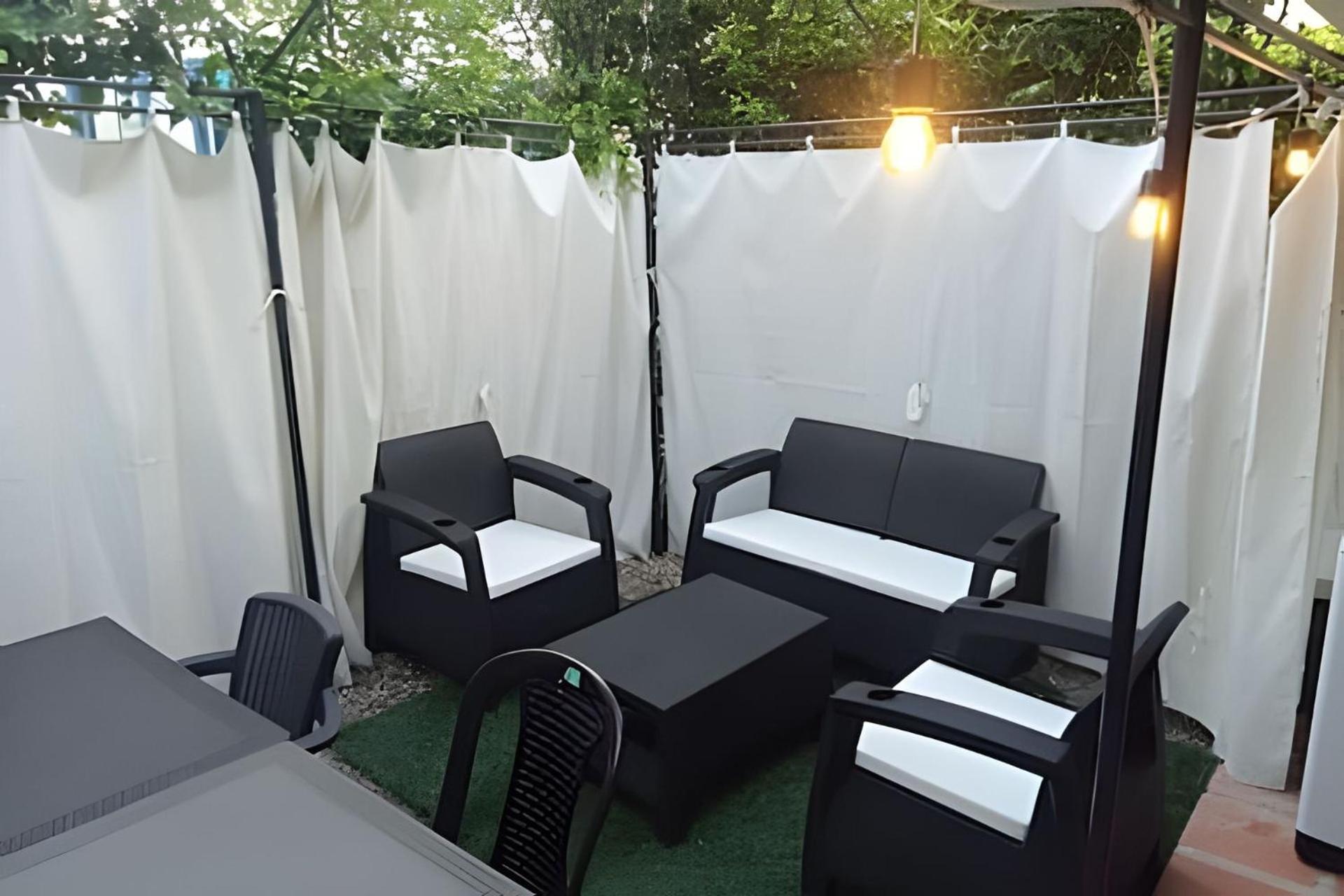 Casa mediterránea con piscina, aire, WI-FI y cocina