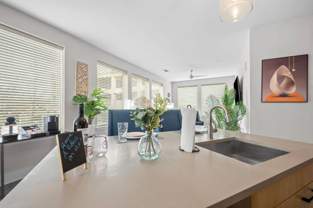 Lux 3BR Near Truist Park & Mall view 2