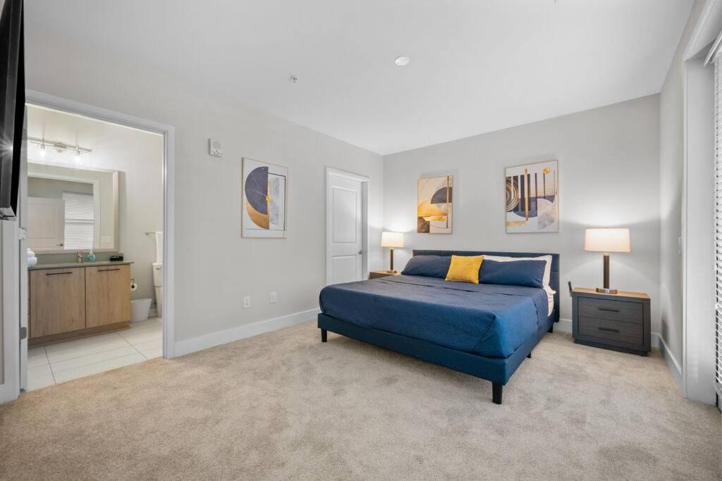 Lux 3BR Near Truist Park & Mall view 3