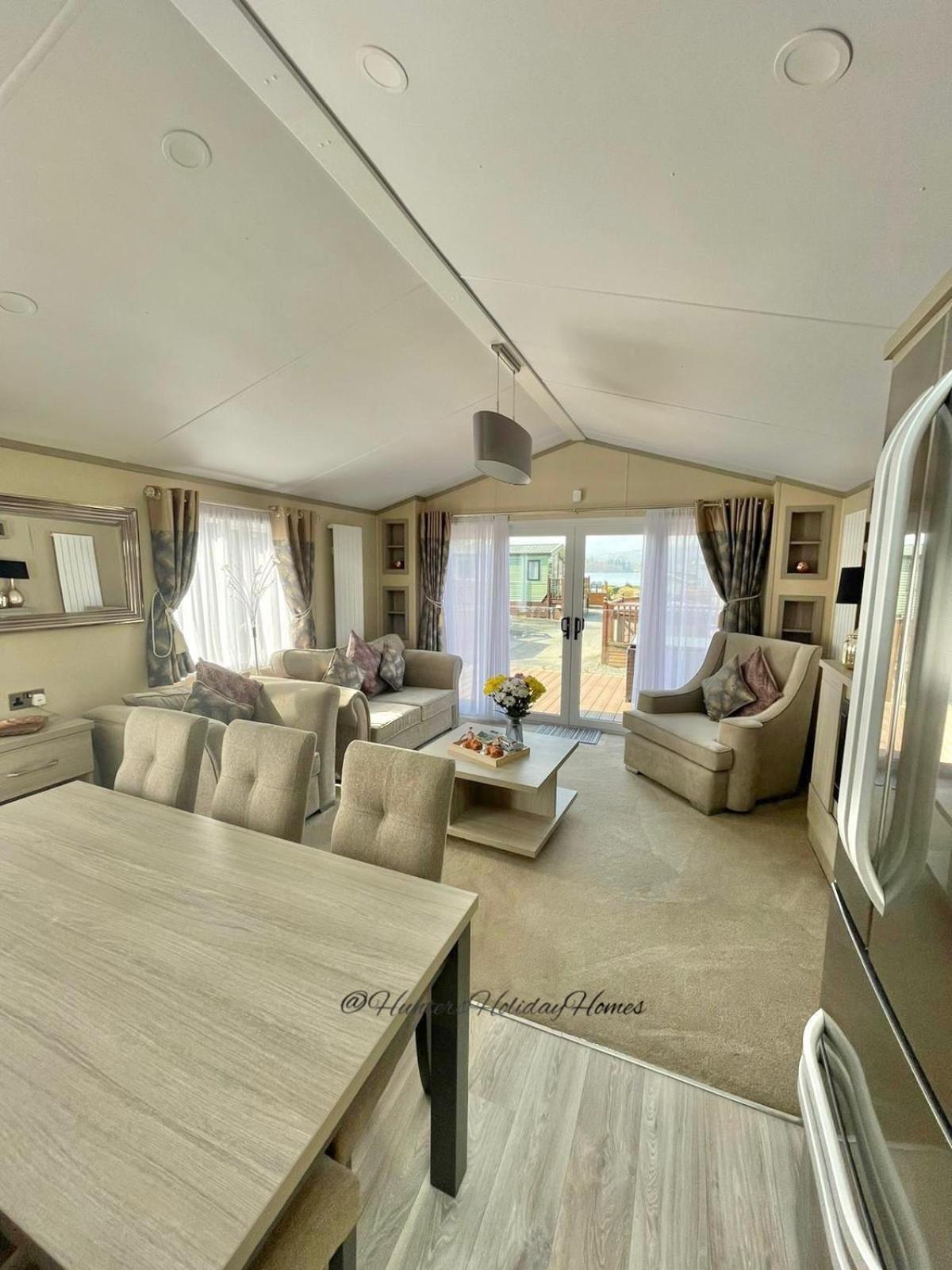 Windermere View Lodge - White Cross Bay view 5