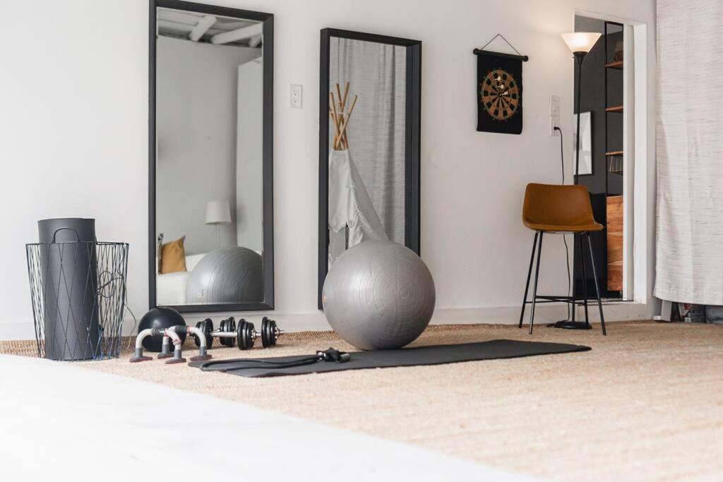 Stylish 4-Bedroom in Culver City Art District