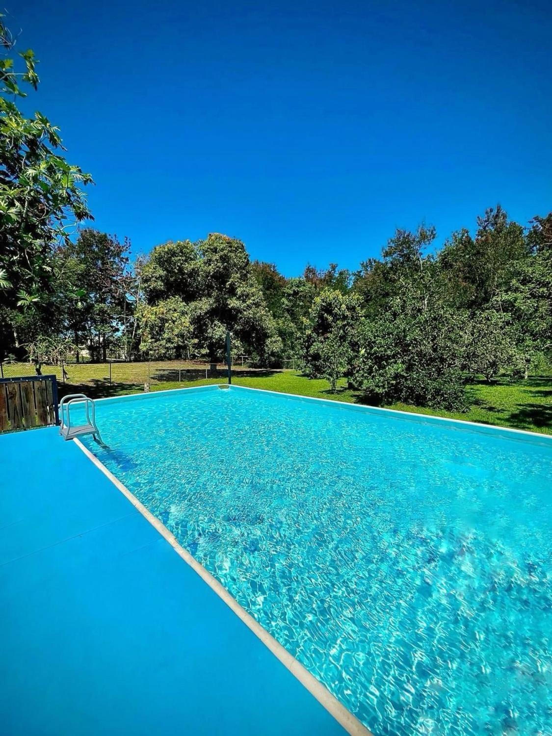 EcoMar Rentals 3/2: Cabo Rojo PR Beach & Pool view 3