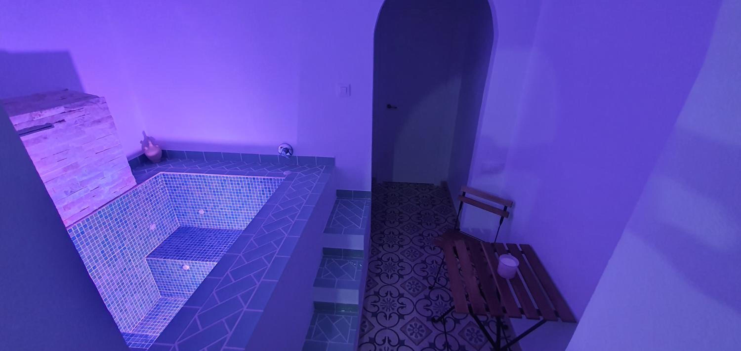 La Morería y su jacuzzi view 2