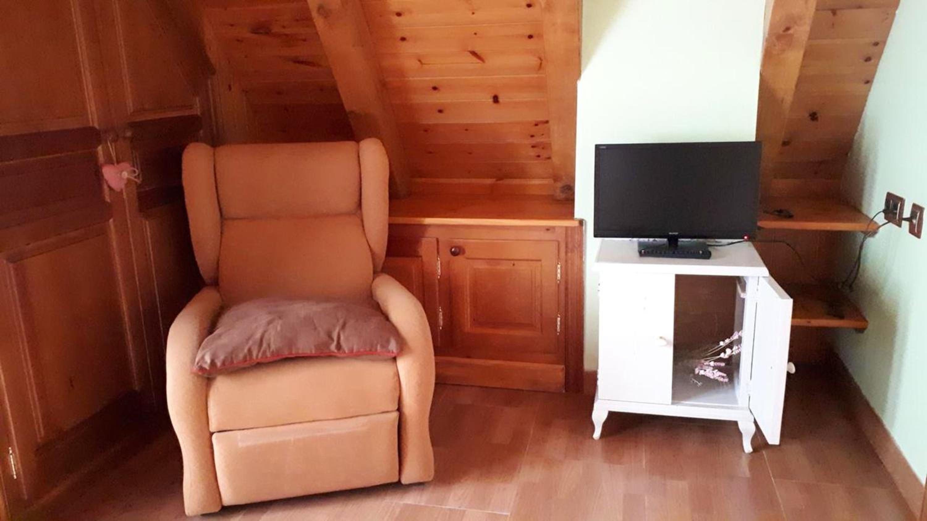 Charming Chalet in Viella, Mountain View