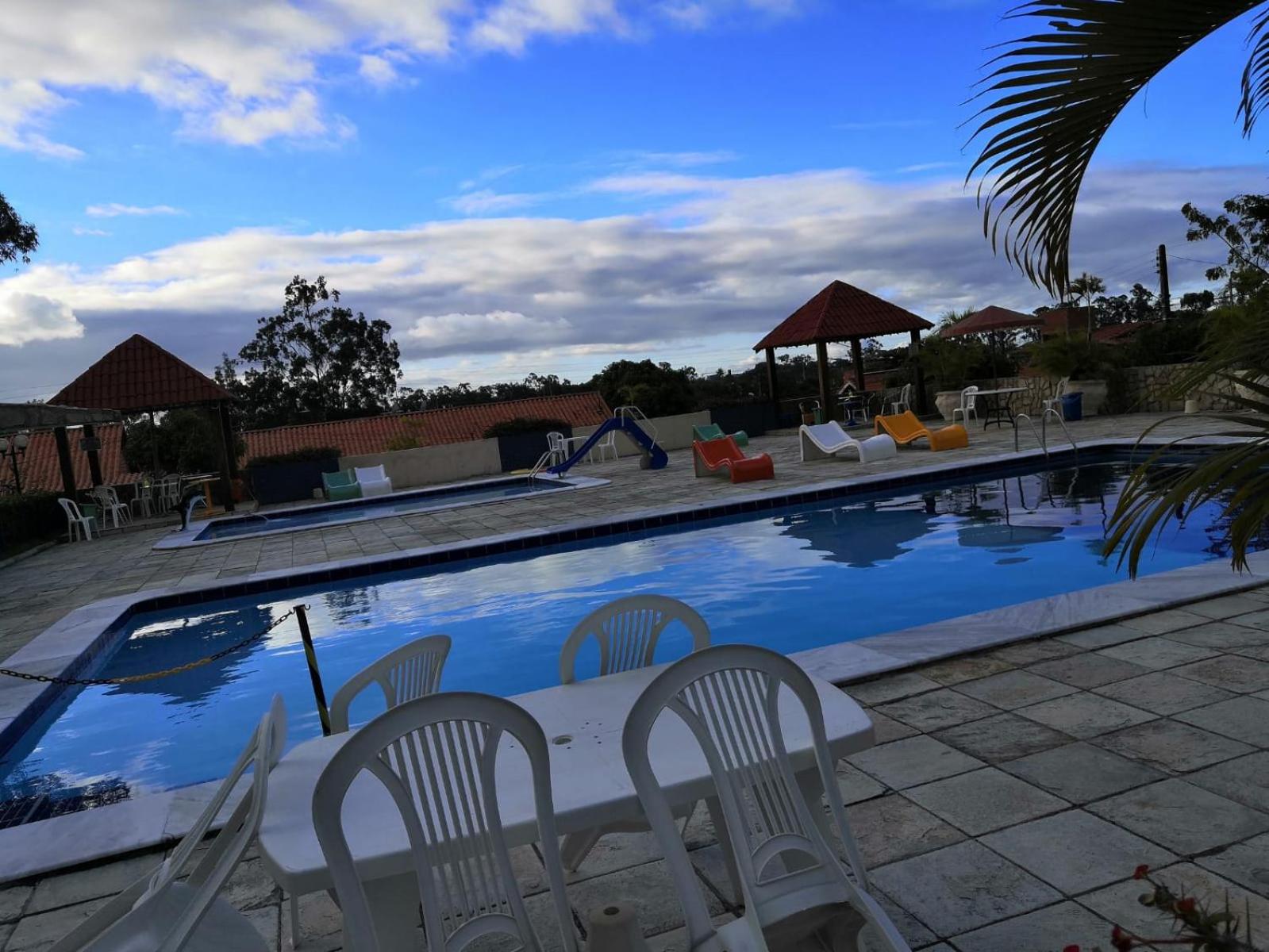 Casa Bela visão no condominio Chacara Bariloche Gravatá PE