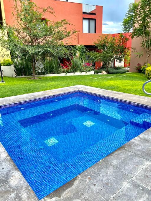 Hermoso y espacioso departamento, cerca del centro