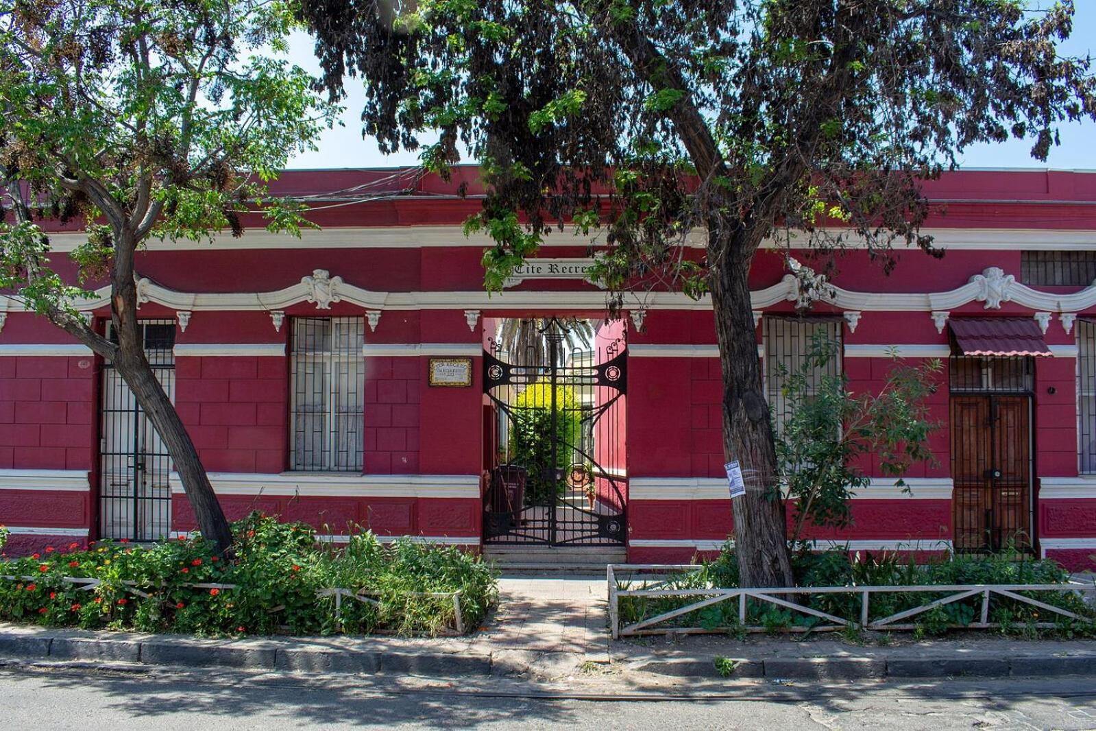 Hab. privada en Cité histórico del barrio Yungay