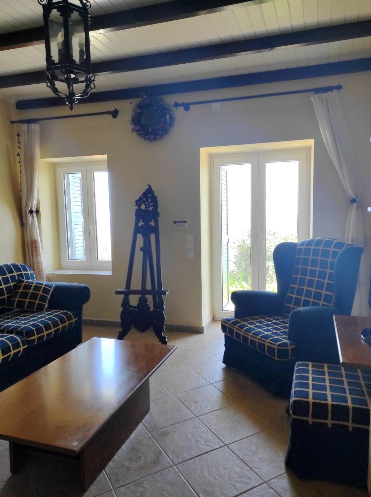 Comfortable Apoikia house for 2 view 2