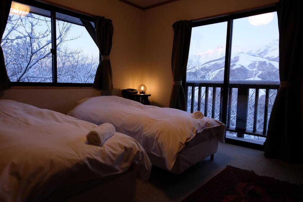 WAKURABA- Chalet with the best views in Hakuba! view 2