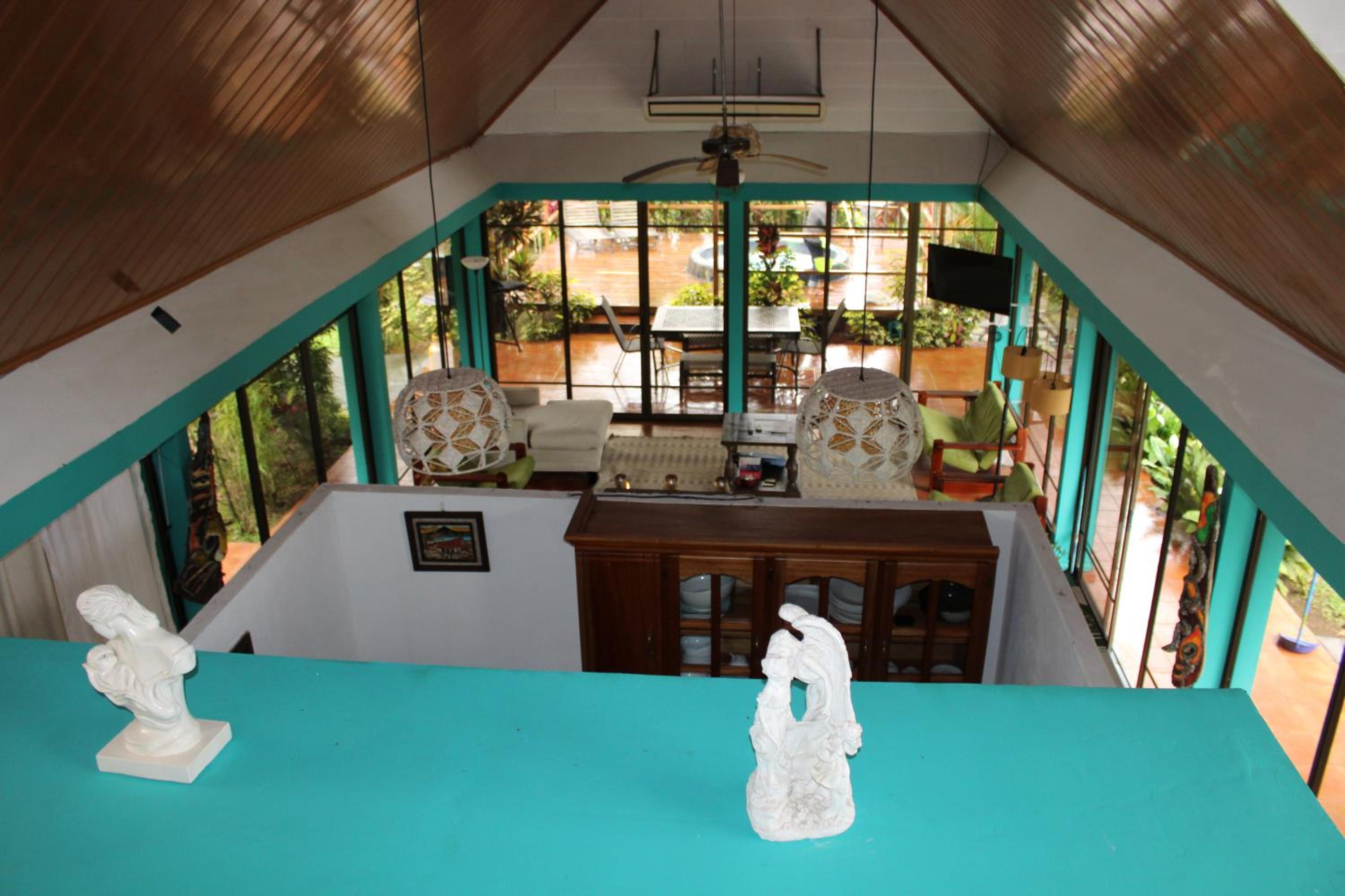 Casa Tropical Honey by The Blue