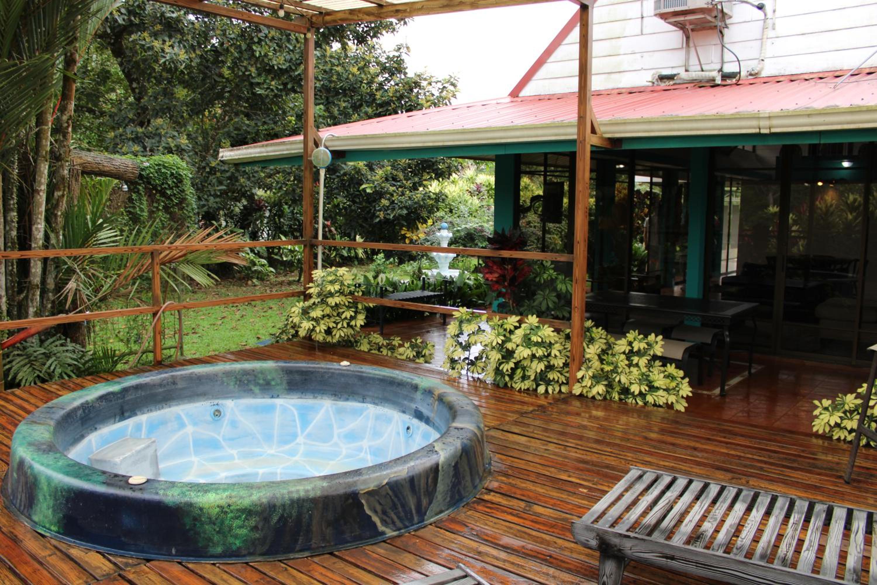 Casa Tropical Honey by The Blue